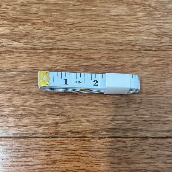 Measuring Tape - Picture 3 of 4